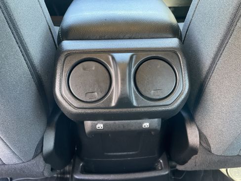 Used 2024 Jeep Wrangler Sport S w/ Convenience Group image 27