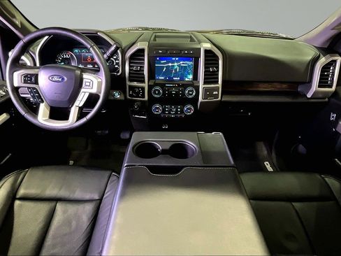 Used 2020 Ford F150 Lariat w/ Equipment Group 501A Mid AWD/4WD image 8