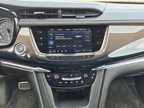 Used 2024 Cadillac XT6 Sport w/ Platinum Package AWD/4WD image 22