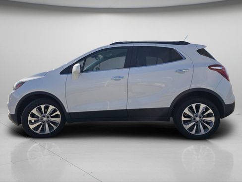 Used 2020 Buick Encore Preferred image 19