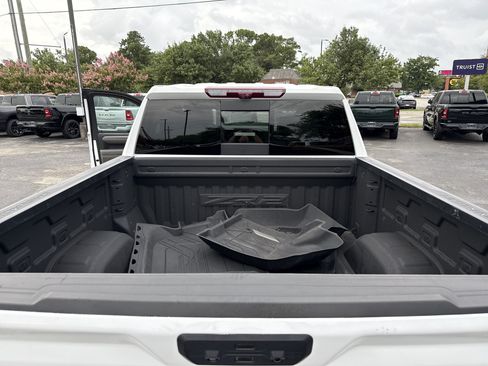 Used 2024 Chevrolet Silverado 1500 ZR2 w/ Technology Package AWD/4WD image 35
