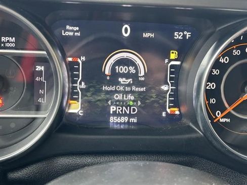 Used 2021 Jeep Wrangler Unlimited Sport image 16