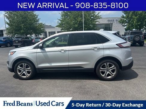 Used 2017 Ford Edge Titanium AWD/4WD image 9