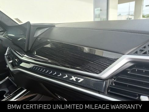 Certified 2024 BMW X7 xDrive40i w/ M Sport Package AWD/4WD image 32