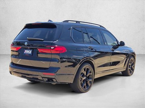 Used 2021 BMW X7 xDrive40i w/ Executive Package AWD/4WD image 4