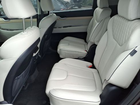 Used 2023 Hyundai Palisade Limited AWD/4WD image 9