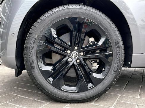 New 2026 Jaguar F-PACE R-Dynamic S AWD/4WD image 12