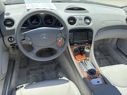 Used 2007 Mercedes-Benz SL 550 image 7