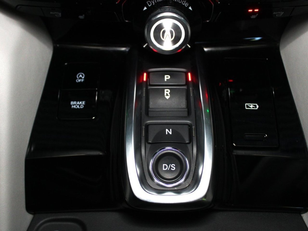 Used 2025 Acura MDX w/ Technology Package AWD/4WD image 29