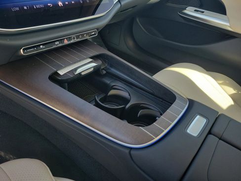 New 2026 Mercedes-Benz E 350 Sedan image 31