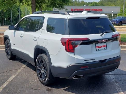 Used 2023 GMC Acadia SLE w/ Driver Convenience Package FWD image 7