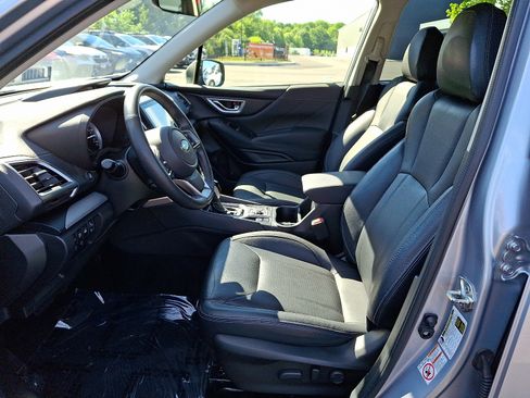Used 2020 Subaru Forester Limited AWD/4WD image 13