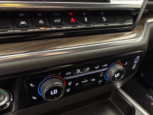 Used 2024 Chevrolet Silverado 1500 LT Trail Boss AWD/4WD image 42