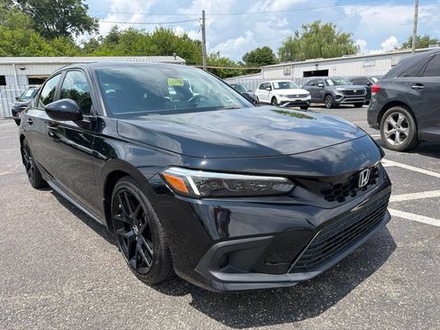 Used 2024 Honda Civic Sport image 1