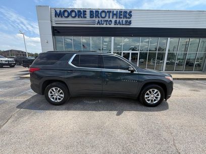 Used 2020 Chevrolet Traverse LT