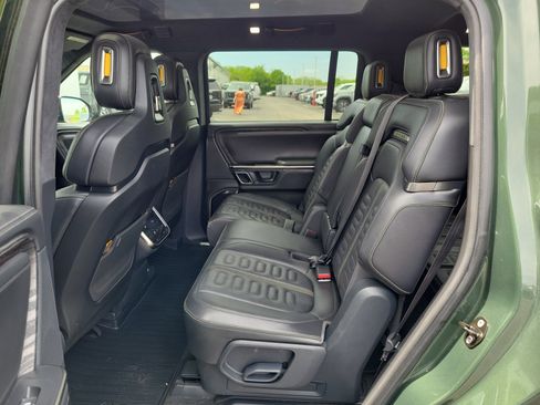 Used 2022 Rivian R1S Launch Edition AWD/4WD image 13