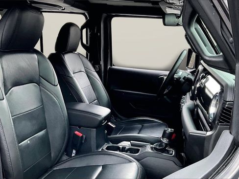 Certified 2021 Jeep Wrangler Unlimited Sahara image 22