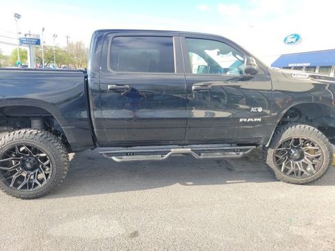 Used 2023 RAM 1500 Big Horn image 2
