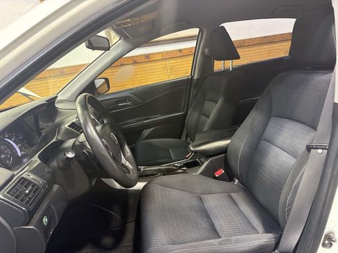 Used 2015 Honda Accord Sport image 16