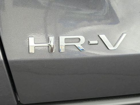 Used 2023 Honda HR-V LX image 12