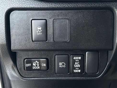 Used 2021 Toyota Tacoma TRD Off-Road image 25