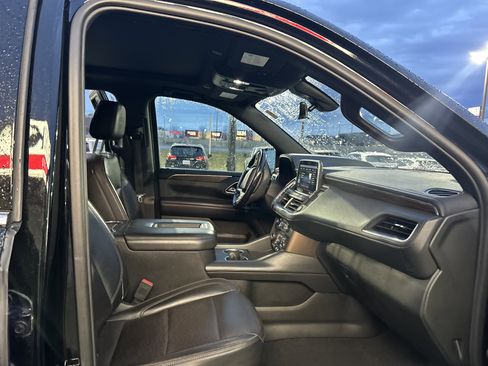 Used 2021 Chevrolet Tahoe High Country w/ Premium Package image 9