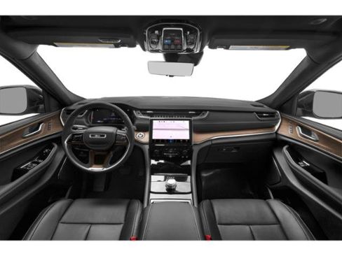 Certified 2023 Jeep Grand Cherokee L Overland AWD/4WD image 8