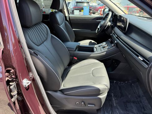 Used 2025 Hyundai Palisade Limited AWD/4WD image 20