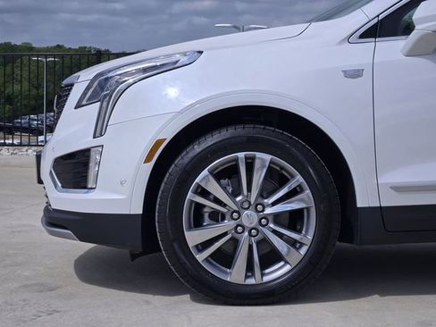 New 2026 Cadillac XT5 Premium Luxury w/ Driver Assist Package FWD image 7