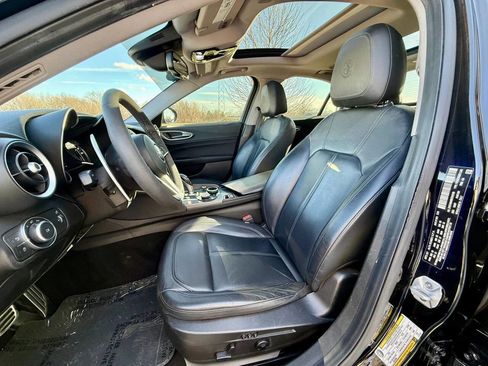 Used 2019 Alfa Romeo Giulia w/ Quick Order Package 22K Sport image 13