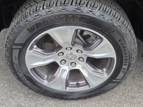 Used 2022 RAM 1500 Big Horn RWD image 12