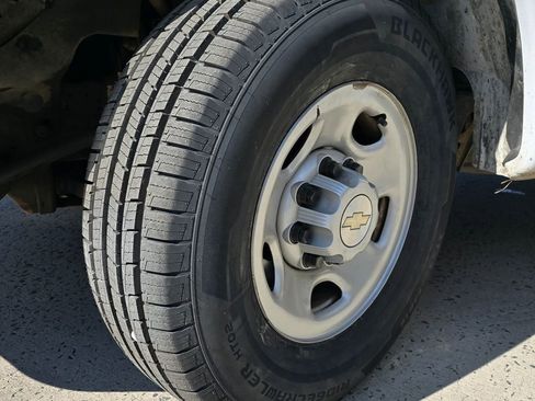 Used 2022 Chevrolet Express 3500 w/ Power Convenience Package image 15