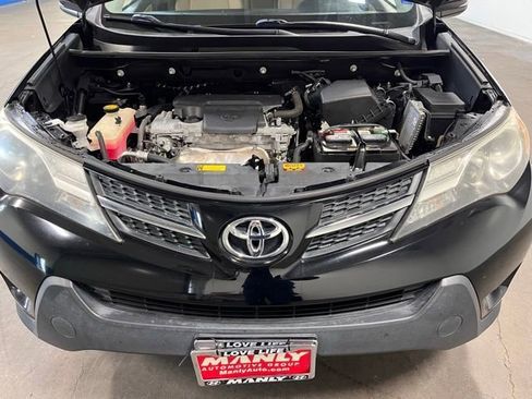 Used 2015 Toyota RAV4 XLE image 8