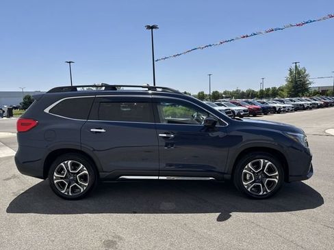 Certified 2025 Subaru Ascent Touring AWD/4WD image 6
