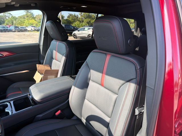 New 2026 Chevrolet Traverse RS AWD/4WD image 22