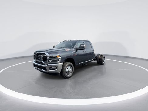 New 2026 RAM 3500 Tradesman w/ Chrome Appearance Group A image 4