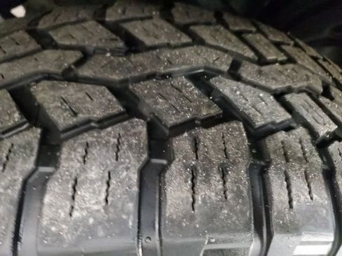 Used 2019 RAM 1500 Express w/ Express Value Package AWD/4WD image 28