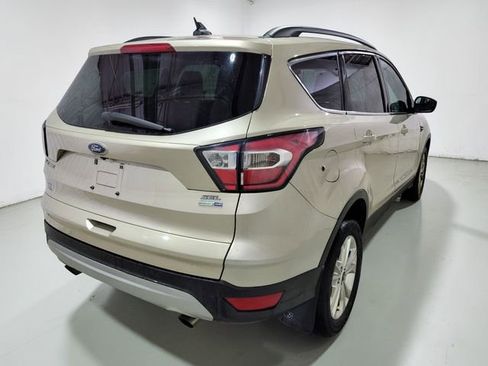 Used 2018 Ford Escape SEL image 25