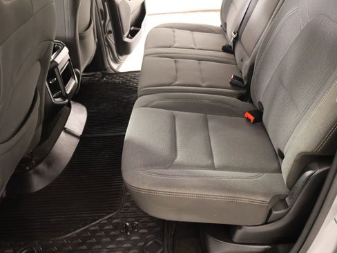 Used 2022 RAM 1500 Big Horn AWD/4WD image 11
