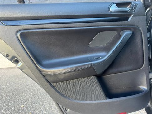 Used 2012 Volkswagen Jetta TDI FWD image 14