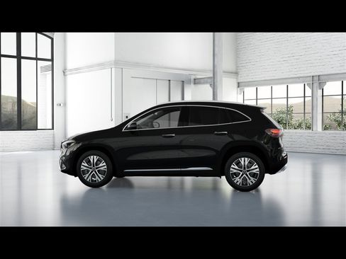 Certified 2026 Mercedes-Benz GLA 250 4MATIC image 28