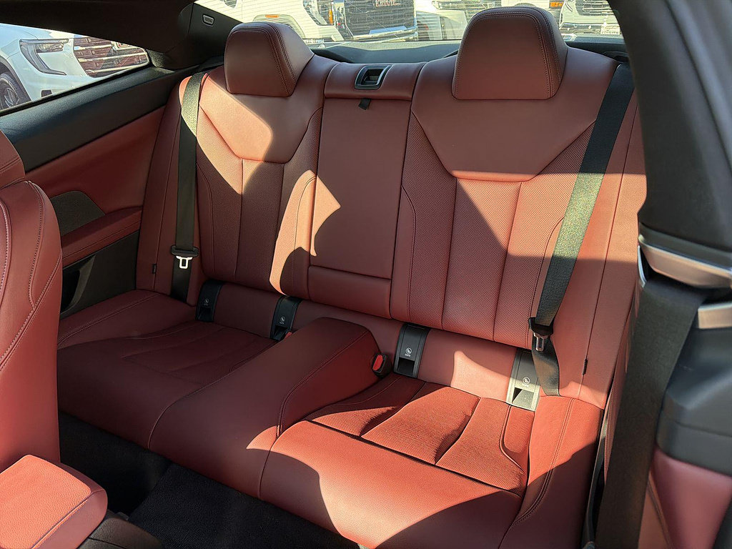 Used 2024 BMW M440i Coupe w/ Premium Package RWD image 25