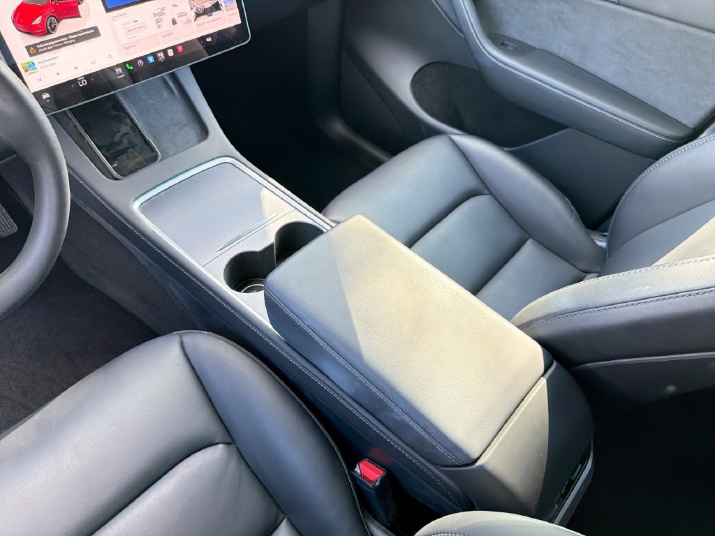 Used 2023 Tesla Model Y AWD image 23