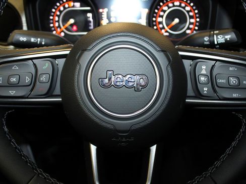 New 2026 Jeep Gladiator Sport image 11