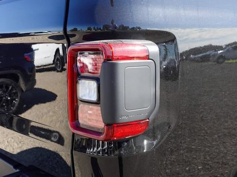 New 2026 Jeep Gladiator Mojave AWD/4WD image 7