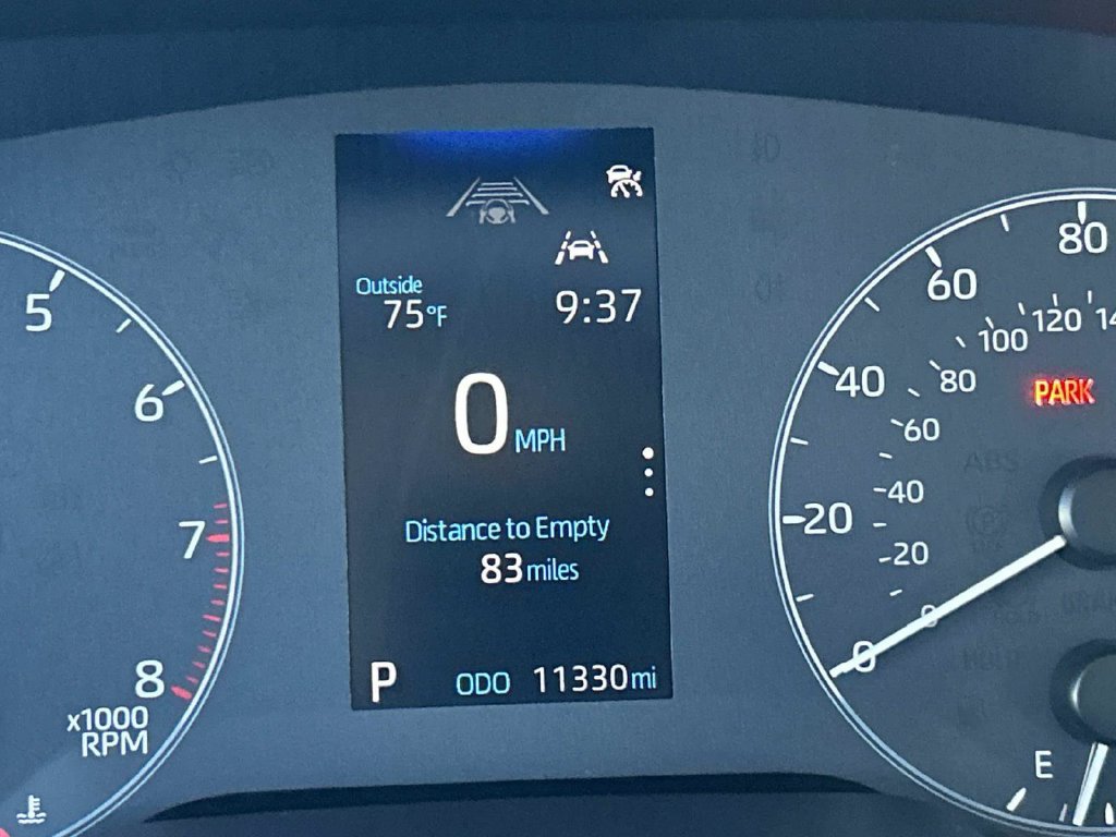 Used 2024 Toyota Corolla LE FWD image 13
