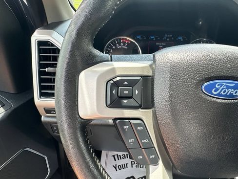 Used 2019 Ford F250 Lariat w/ Lariat Ultimate Package AWD/4WD image 47