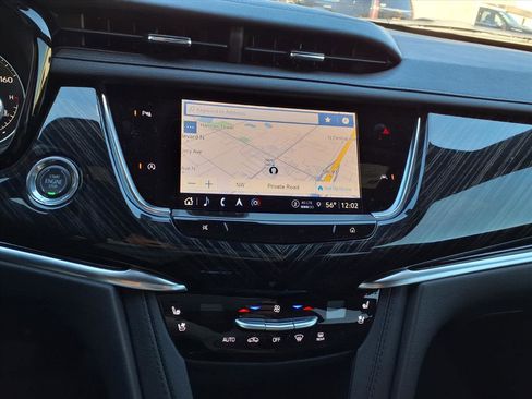 Certified 2024 Cadillac XT6 Premium Luxury image 15