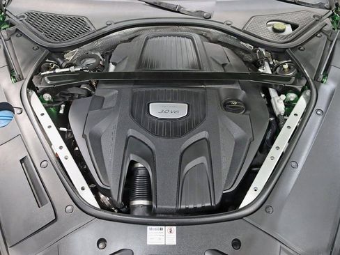 Used 2020 Porsche Panamera 4 AWD/4WD image 36