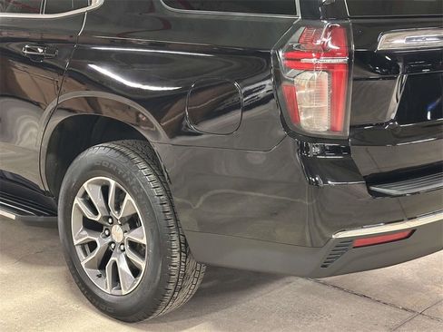 Used 2023 Chevrolet Tahoe LT w/ Luxury Package image 11